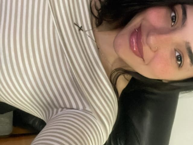 WebCAM of Morenna_Mia