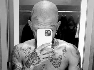 WebCAM of BaddBrown876