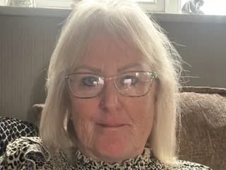 WebCAM of CurvyMatureRubyx