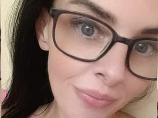 NaughtyJezebel40 WebCAM 