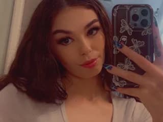 WebCAM of SaraBrynleeXOXO